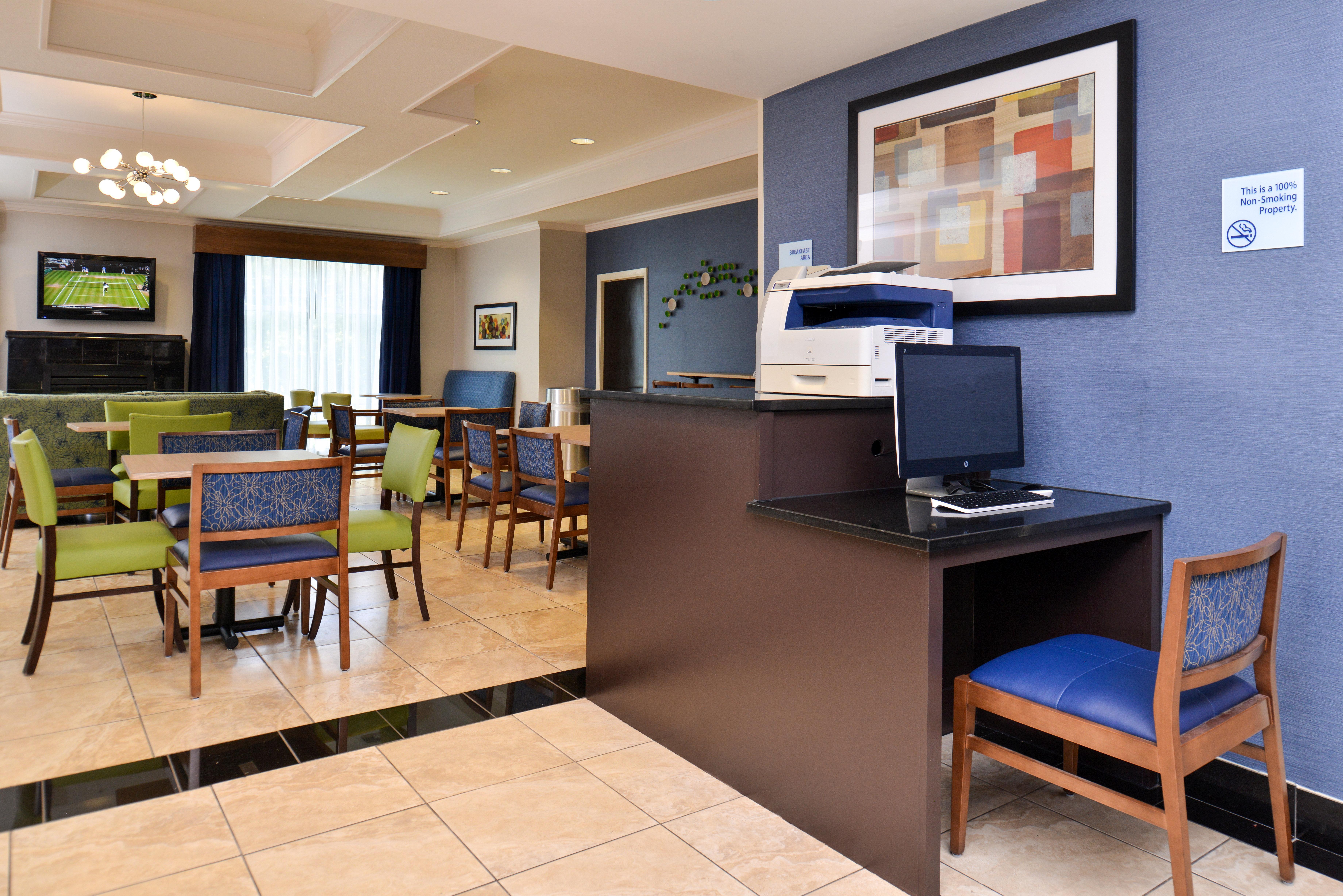Holiday Inn Express & Suites San Antonio South Exterior foto