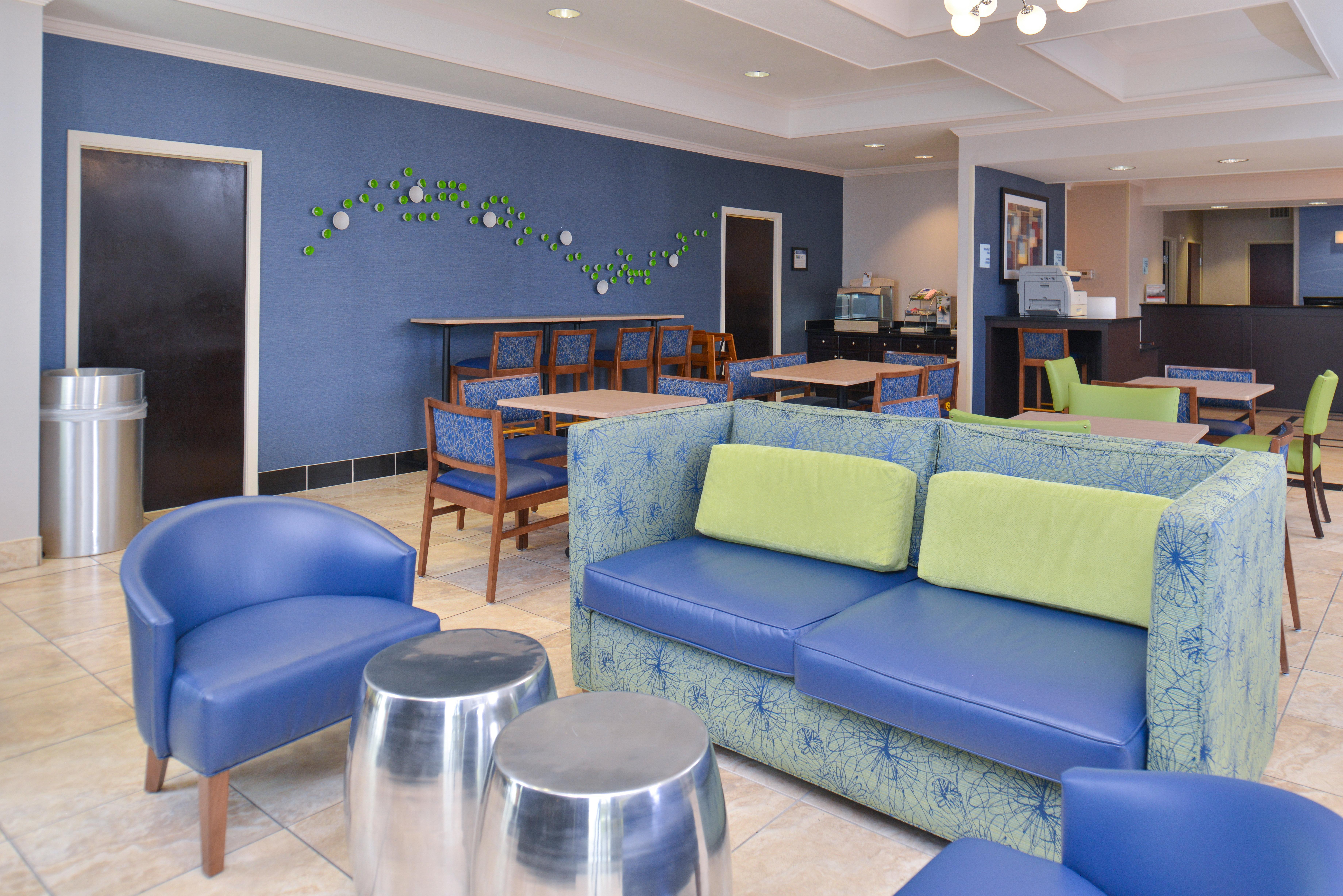 Holiday Inn Express & Suites San Antonio South Exterior foto