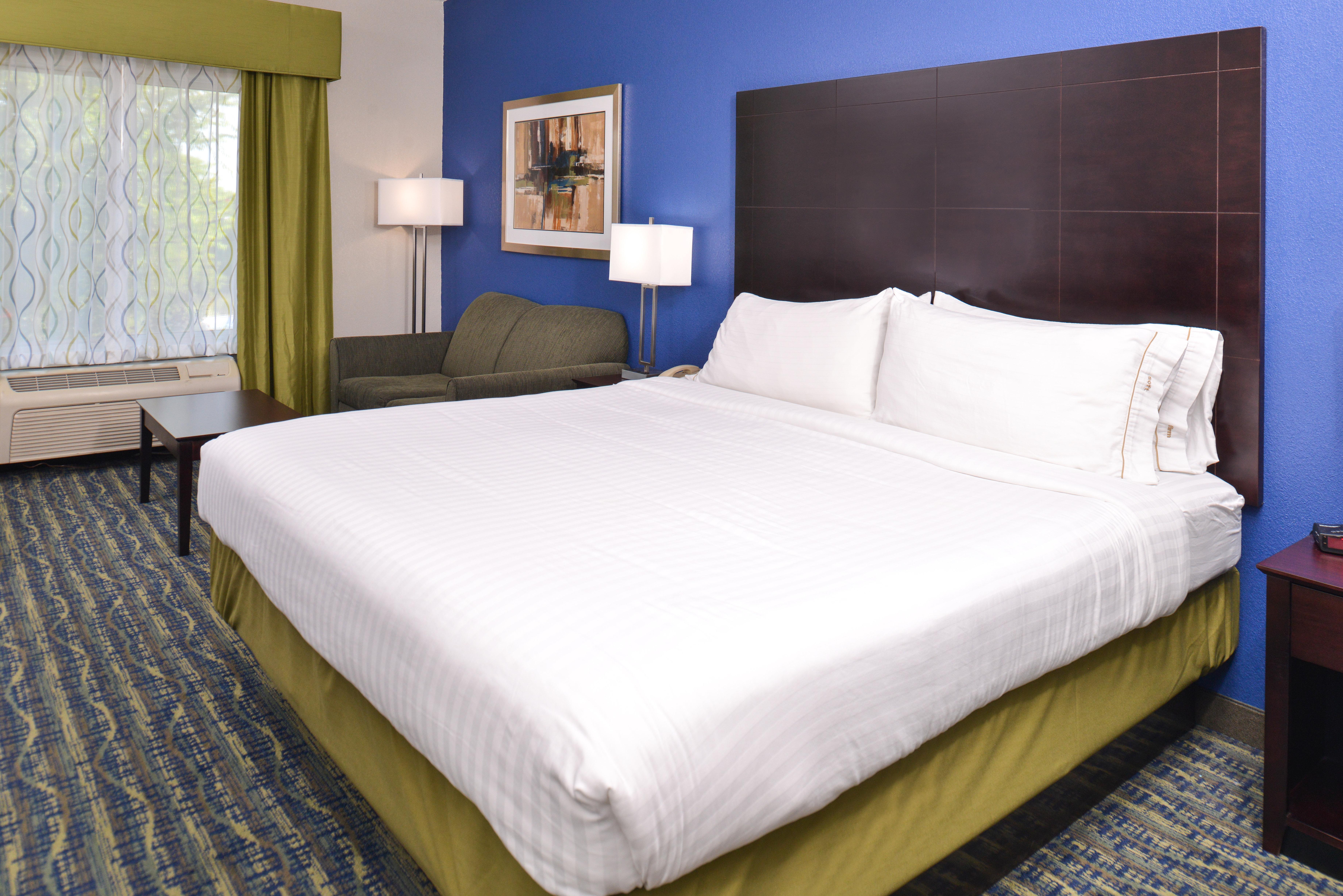 Holiday Inn Express & Suites San Antonio South Exterior foto