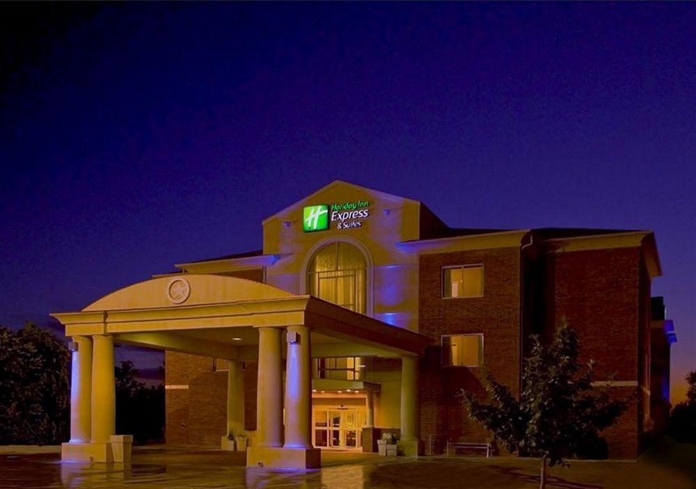Holiday Inn Express & Suites San Antonio South Exterior foto